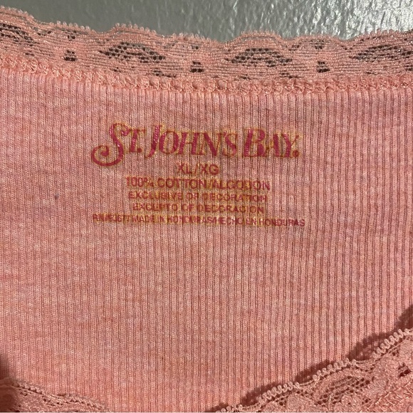 St.John’s Bay. Pink women’s cardigan sweater button Front Long sleeve - Picture 3 of 3